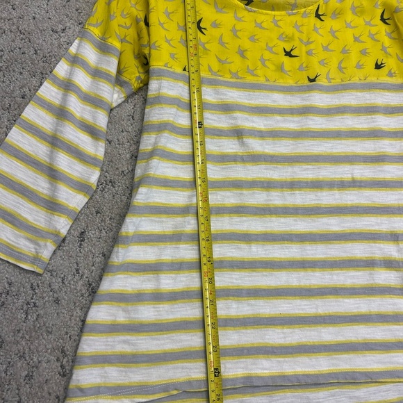 Postmark (Anthropologie) M bird pattern bright blouse barely used (under 5) - Picture 5 of 14